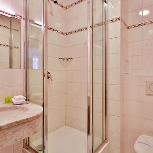 Dreibettzimmer